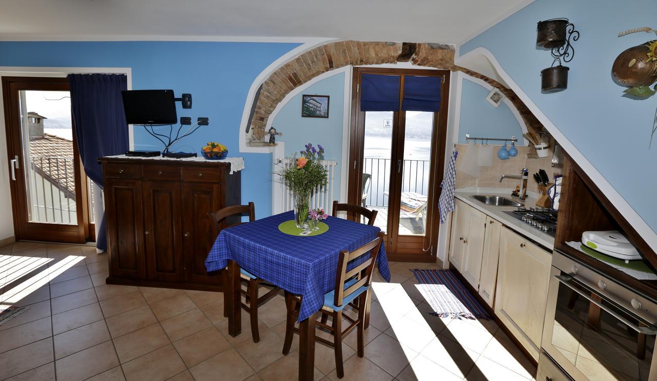 Casale Fe-Wo - Appartamenti Con Vista Lago Cannero Riviera Exterior photo